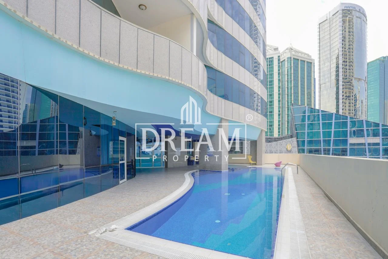 Spacious 3BHK | with Balcony | West Bay