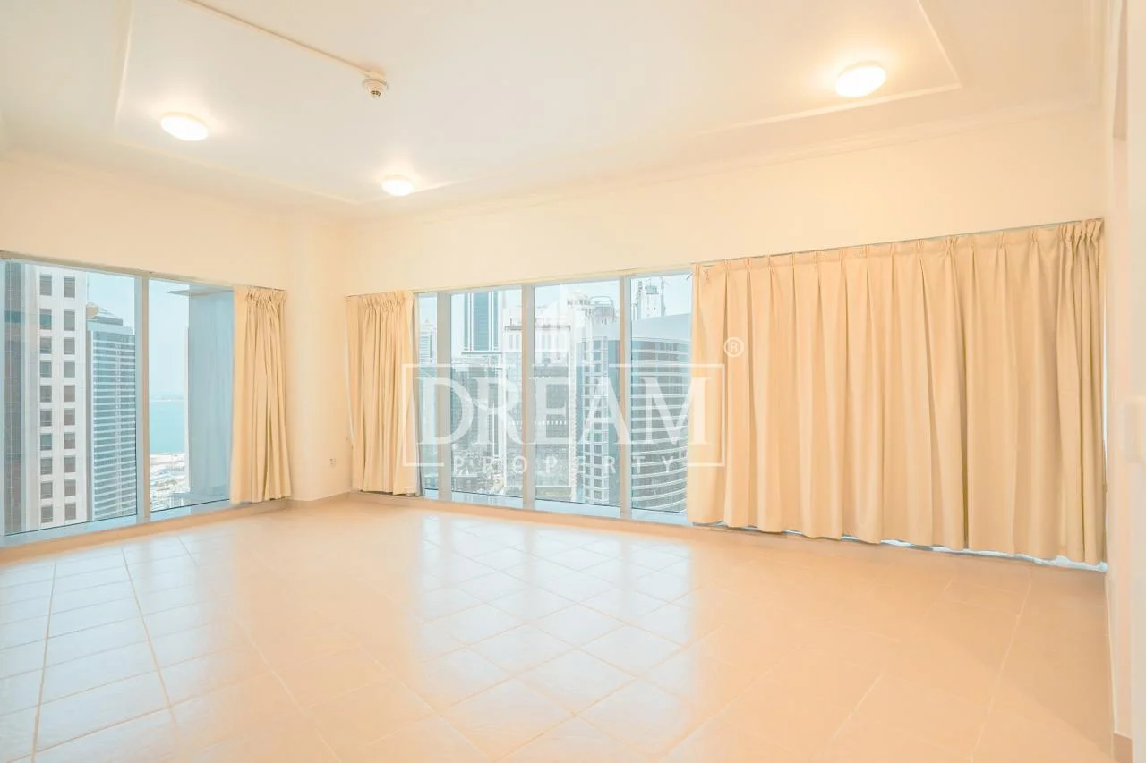 Spacious 2 BHK + Maid Room | West Bay | Sea View